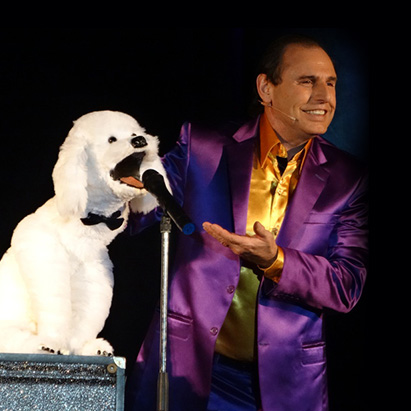 Spectacle de ventriloque, l'un des artistes partenaires de Magic Ben