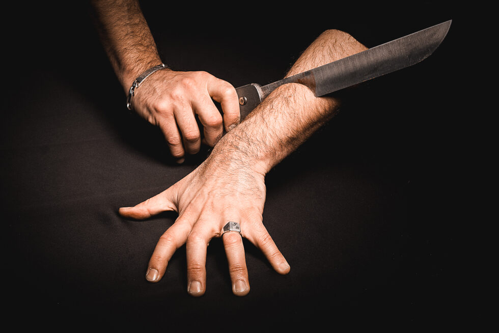 Numéro de close-up avec un couteau